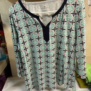 Talbots large v-neck 3/5 sleeve top